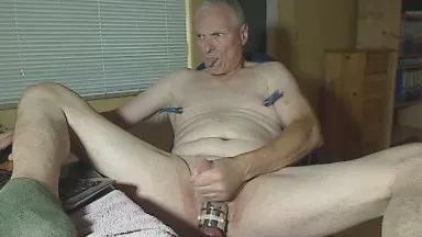 Offline michi1988fun on Cam4