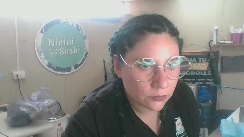 Offline miichellemalv on Cam4