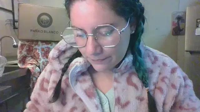 Offline miichellemalv on Cam4