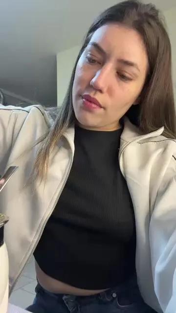 Offline Milagrosso on Cam4