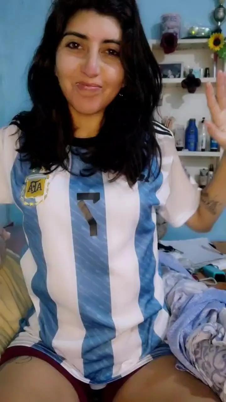 Millerlia97 on Cam4 