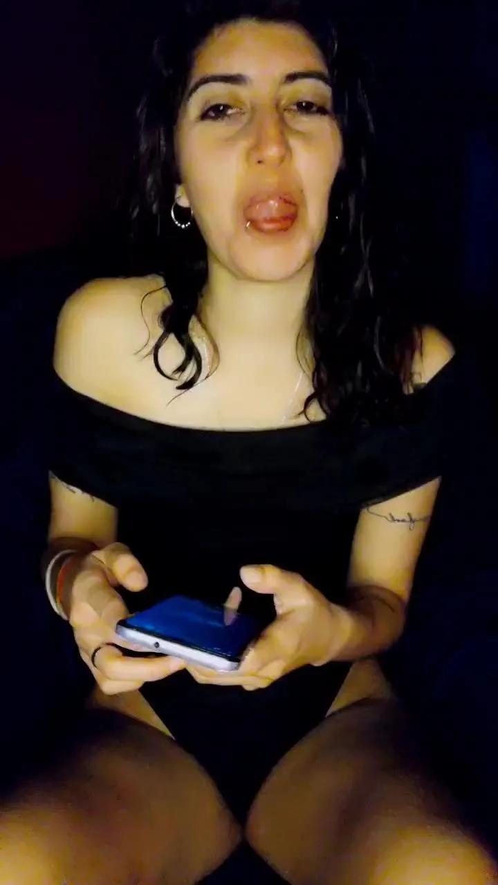 Millerlia97 on Cam4 