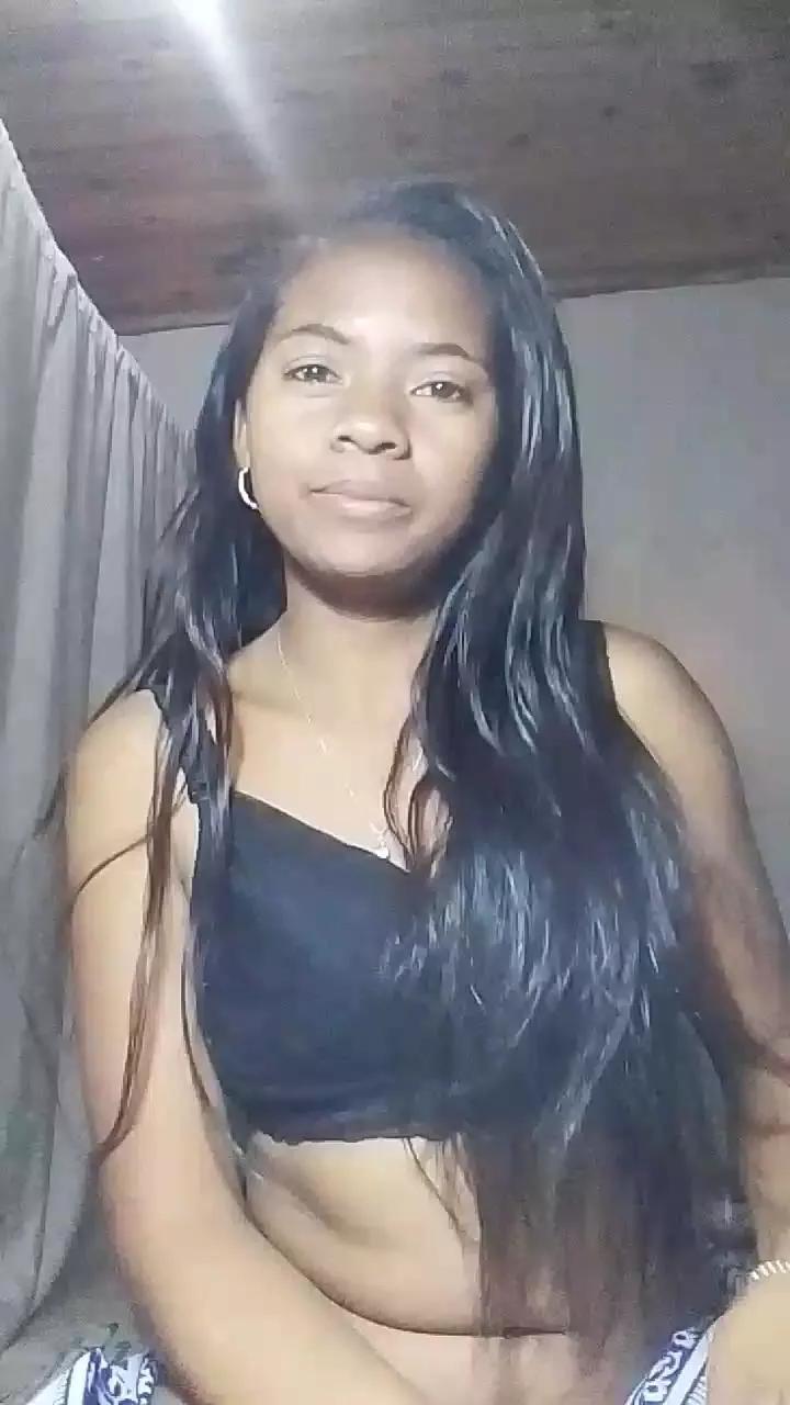 Mirana6 on Cam4 
