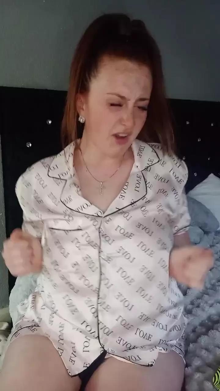 Mischievousred on Cam4 