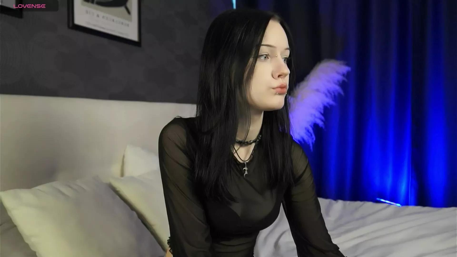 misscharms on Cam4 
