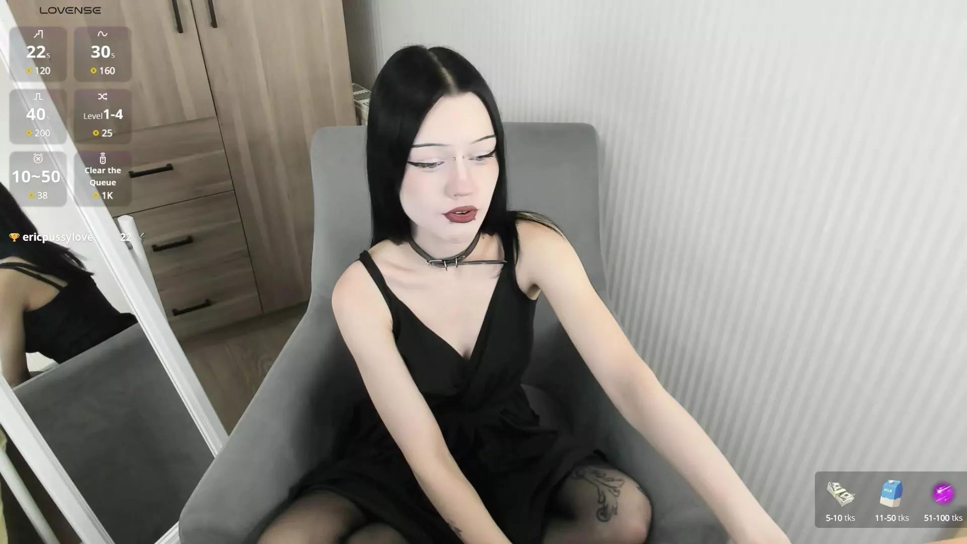 misscharms on Cam4 