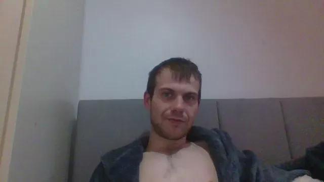 Misshattie04 on Cam4 