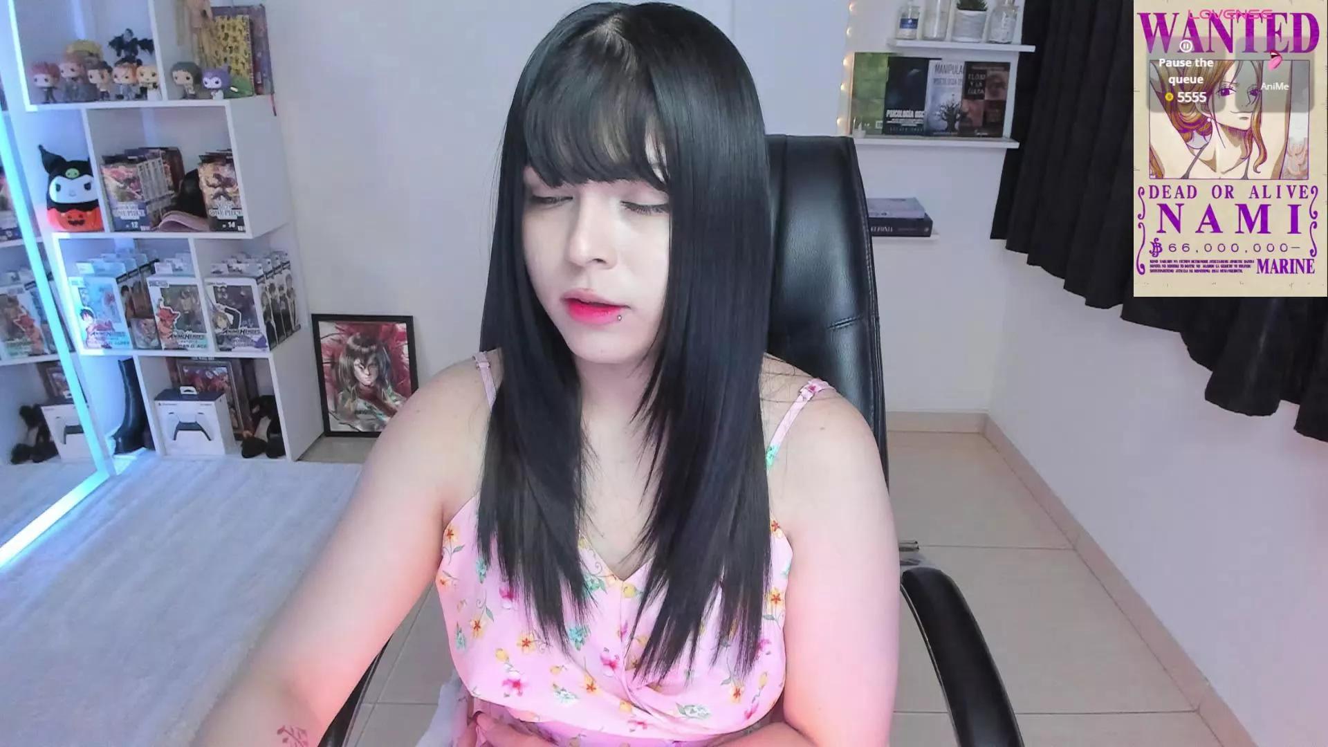 misshoneyxxx on Cam4 