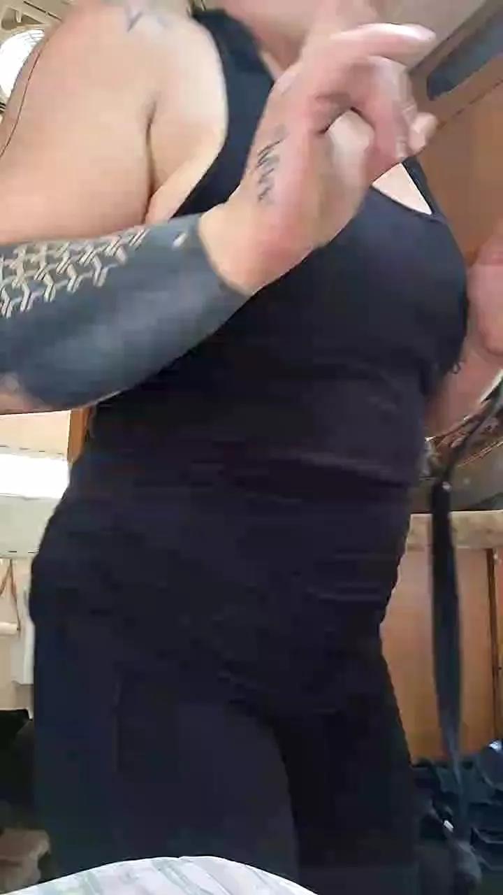 MissKemikal on Cam4 