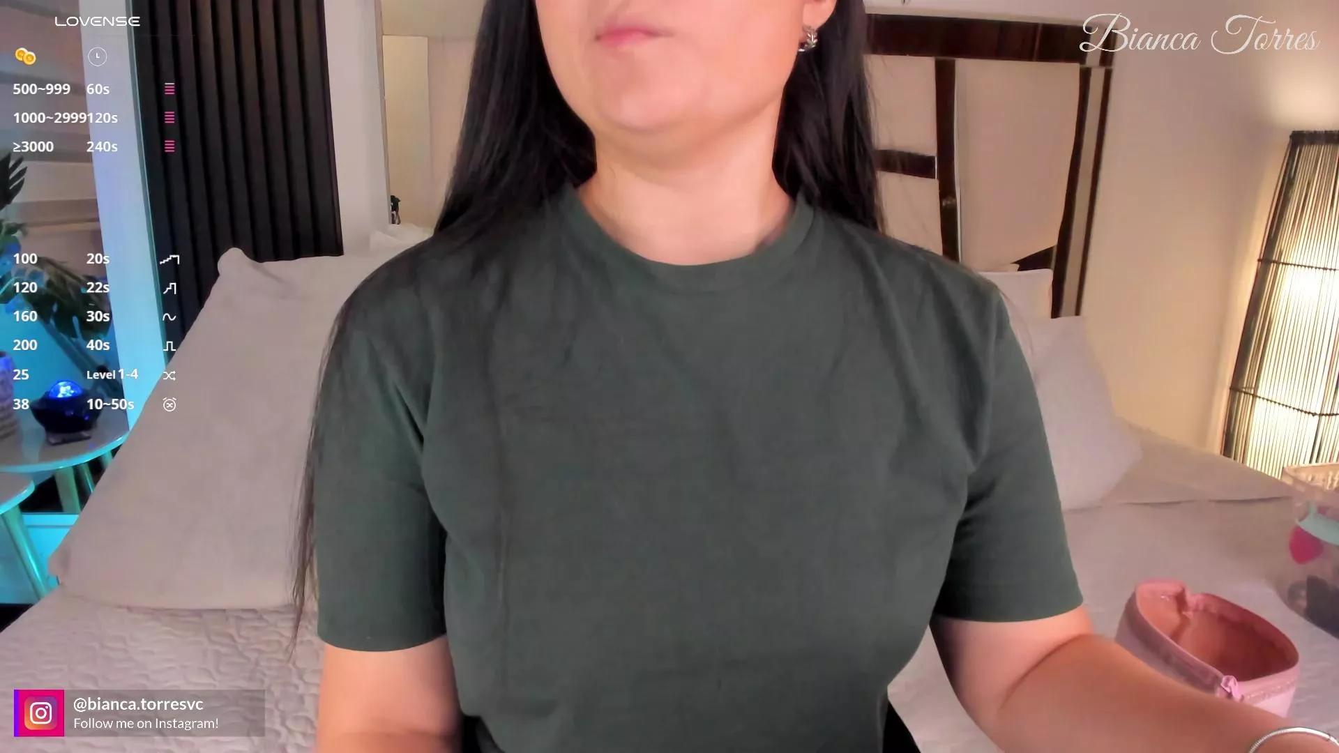 missmoscu on Cam4 