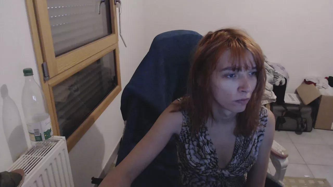 missthon on Cam4 
