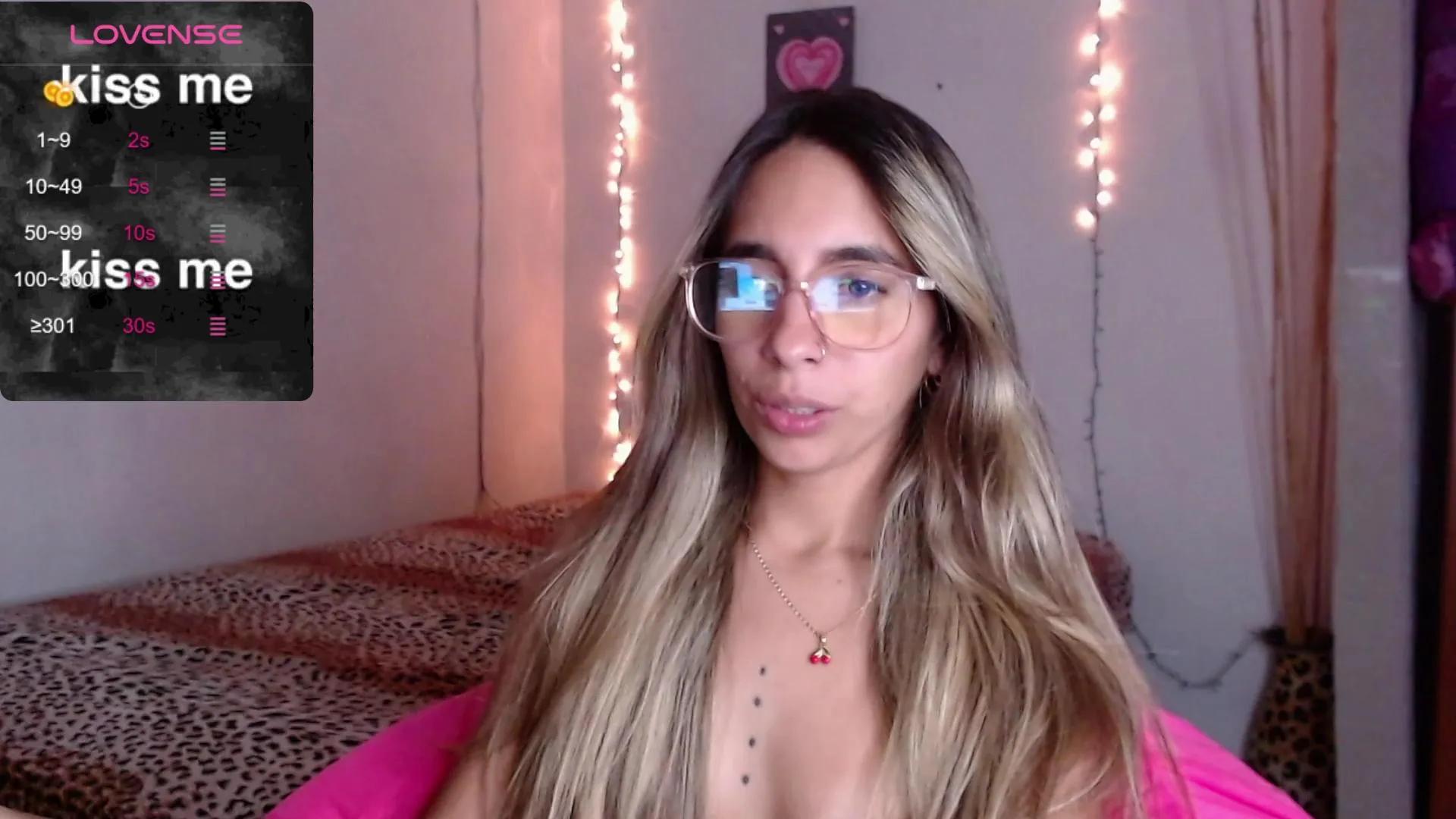 Offline MitchWilson_ on Cam4