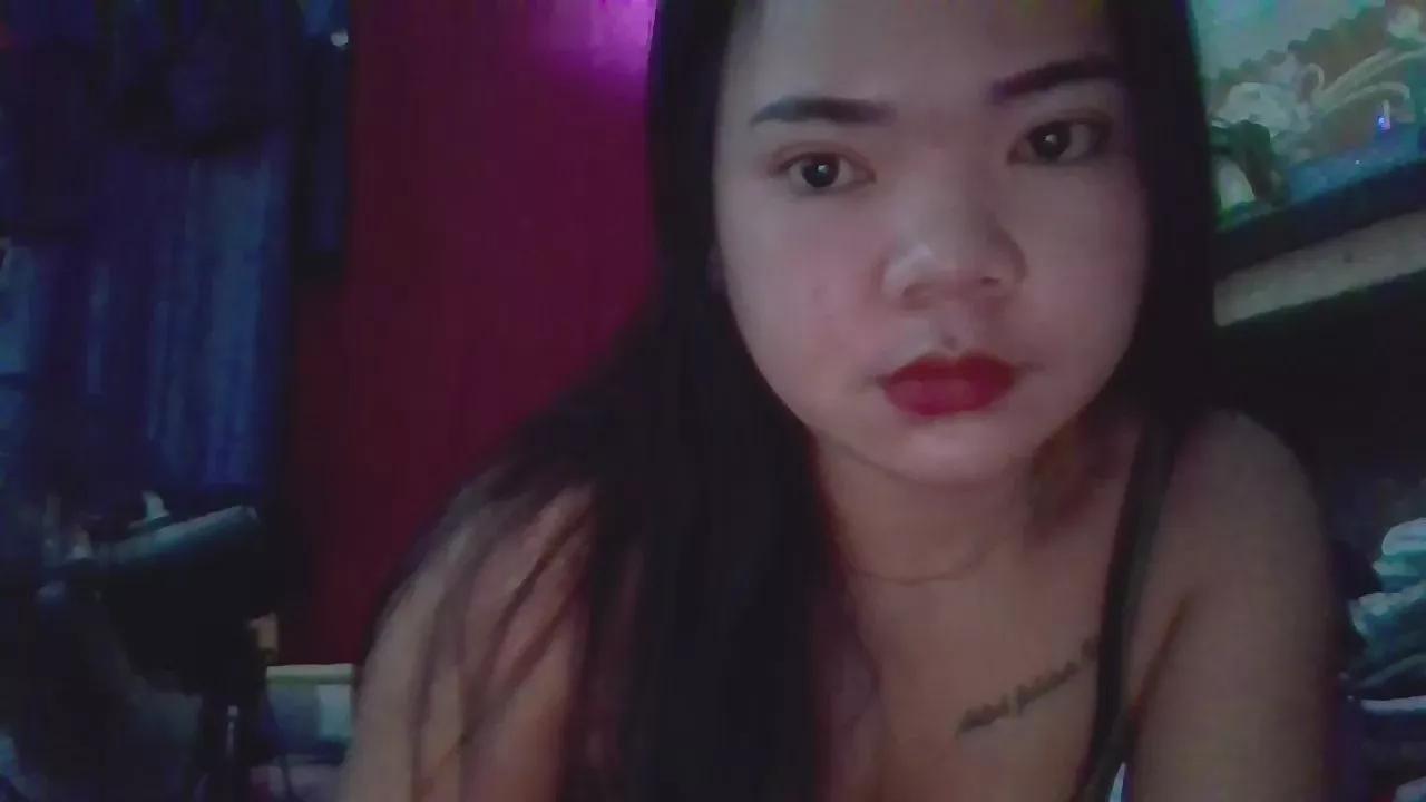 Mochababe2003 on Cam4 