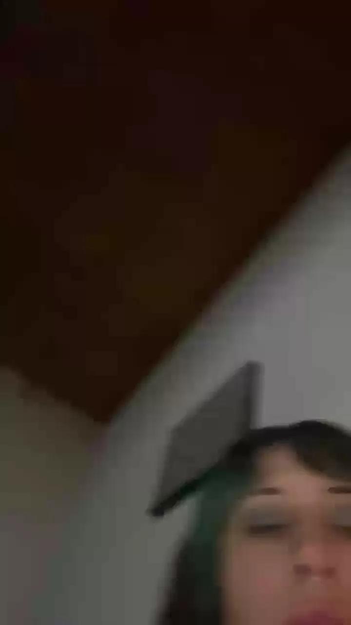molicitaorigii5 on Cam4 