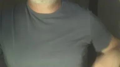 Offline momo222ciao on Cam4