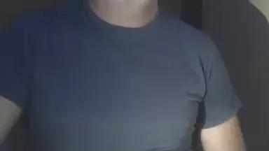 Offline momo222ciao on Cam4