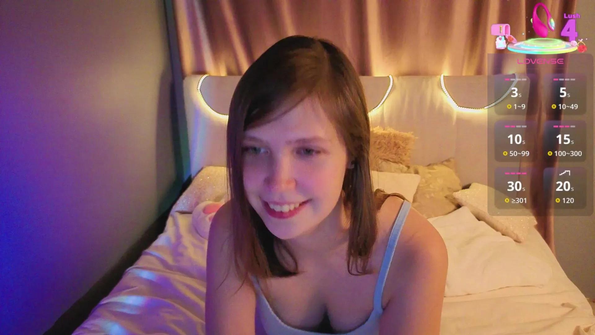 Offline MonaCodling on Cam4