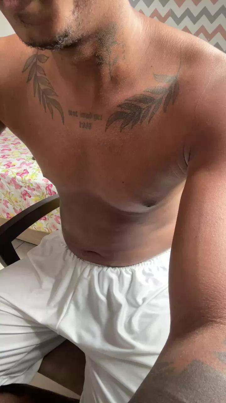morenolongo98 on Cam4 