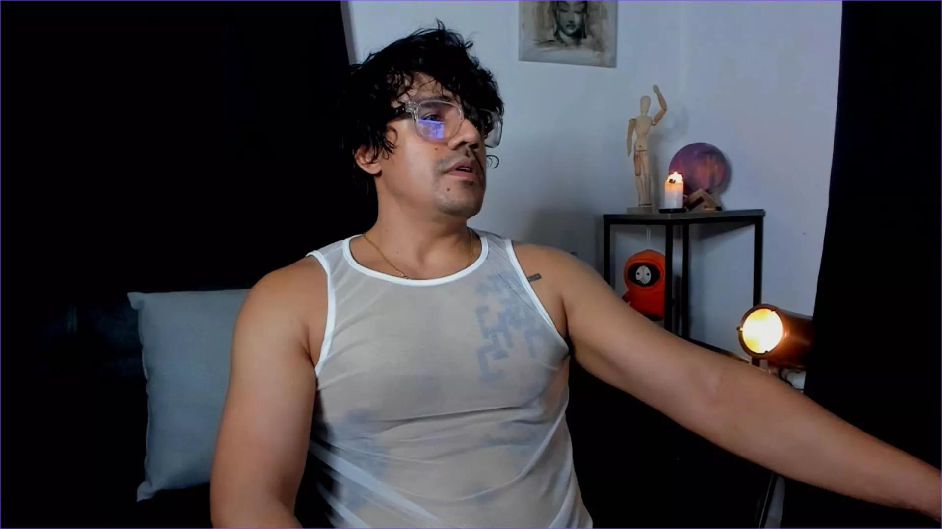 multiorgasm on Cam4 