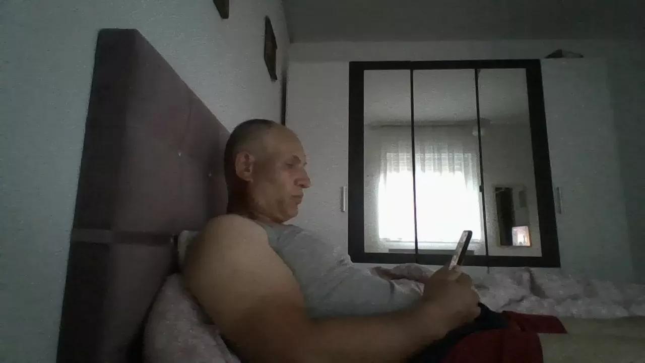 mutu69 on Cam4 