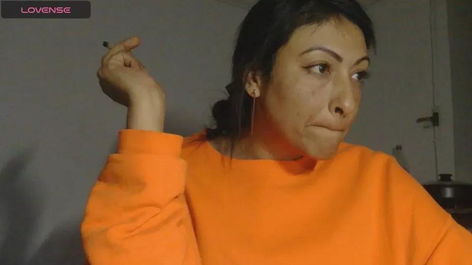 NanaJuicy on Cam4 