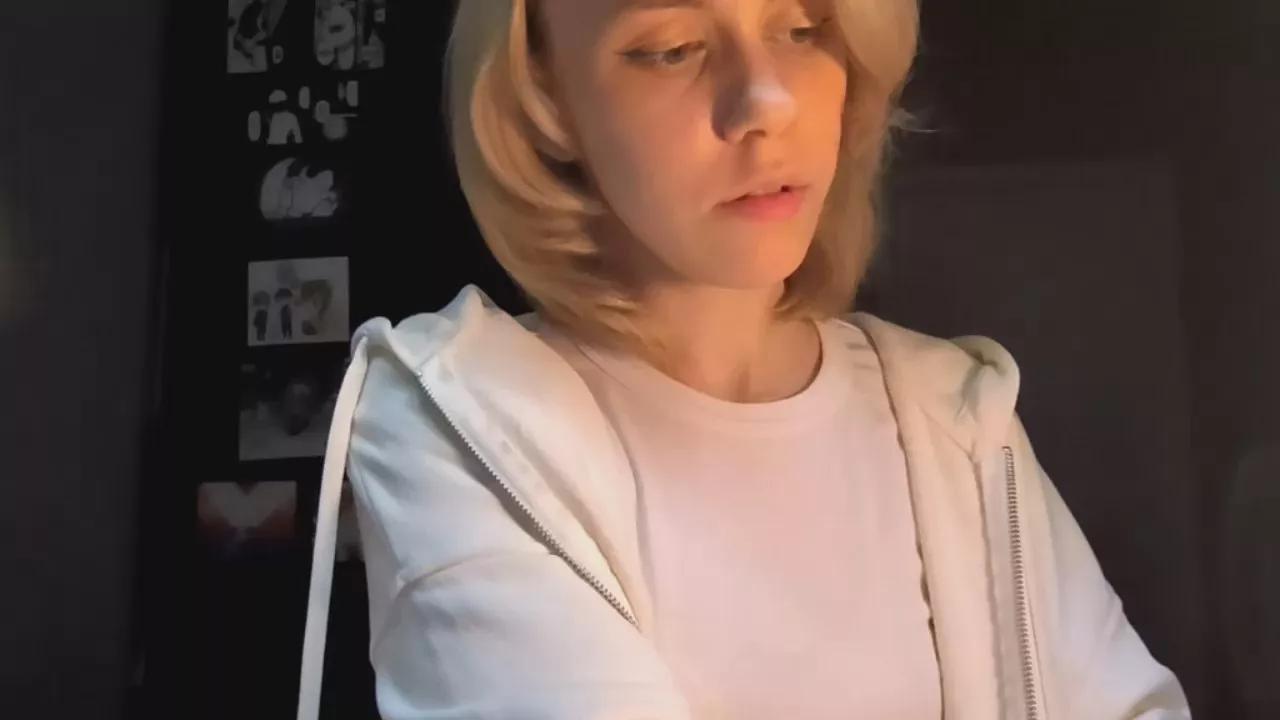 NancieOkuley on Cam4 