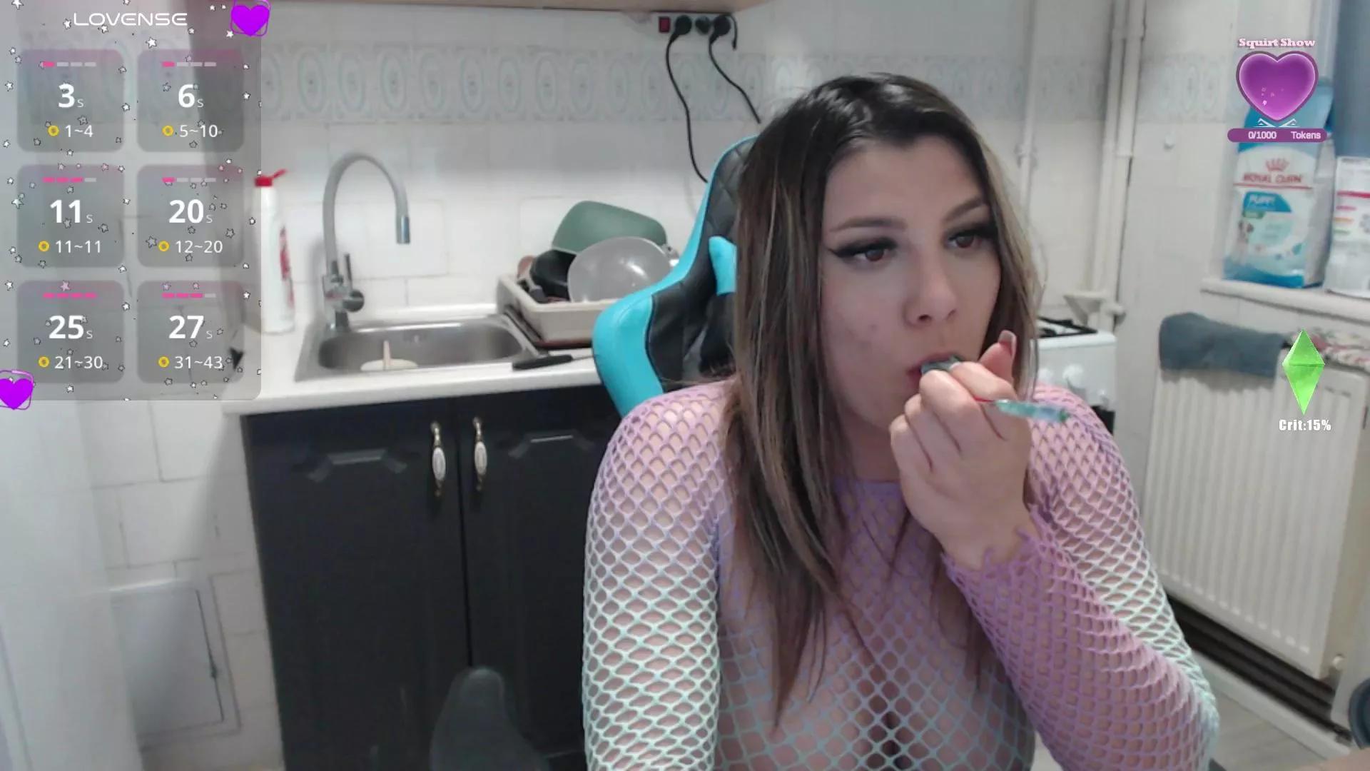 NatashaC_22 on Cam4 