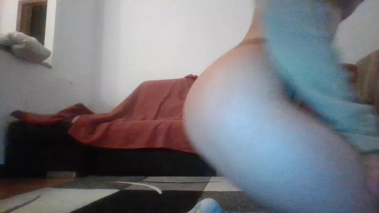 Nazna on Cam4 