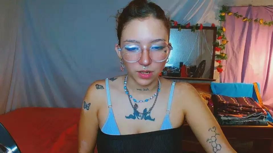 Nenav on Cam4 