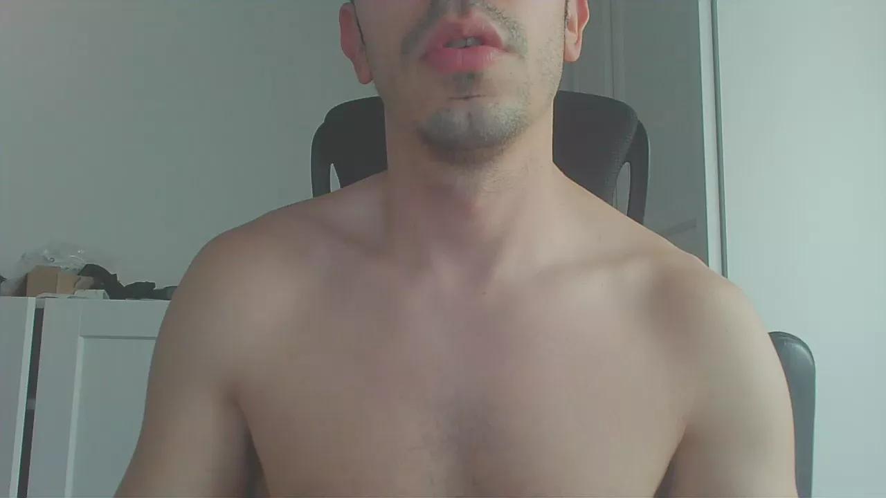 nenito224445 on Cam4 