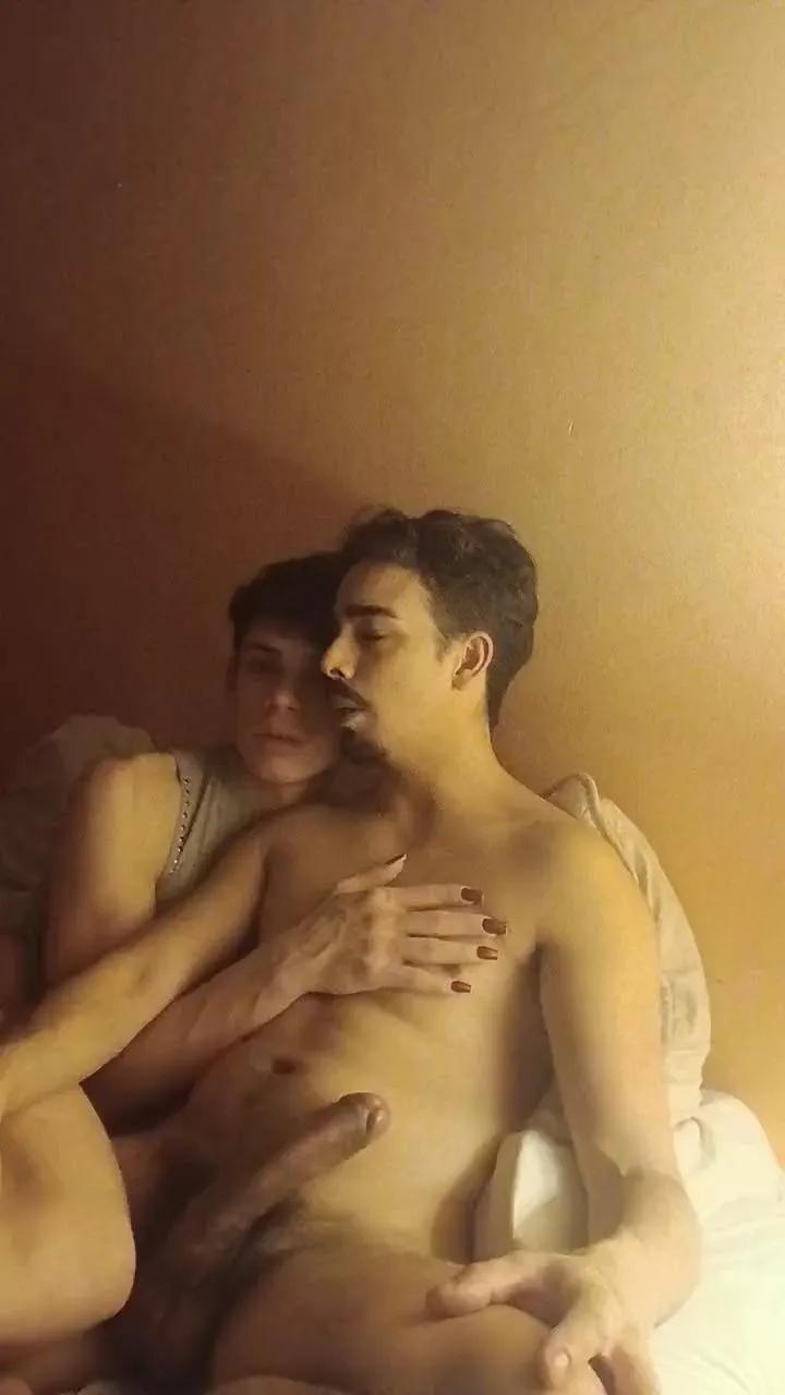 nikaut_fun on Cam4