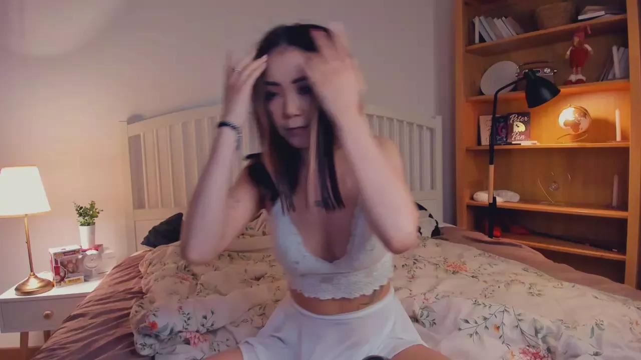 Niki_Yen on Cam4 