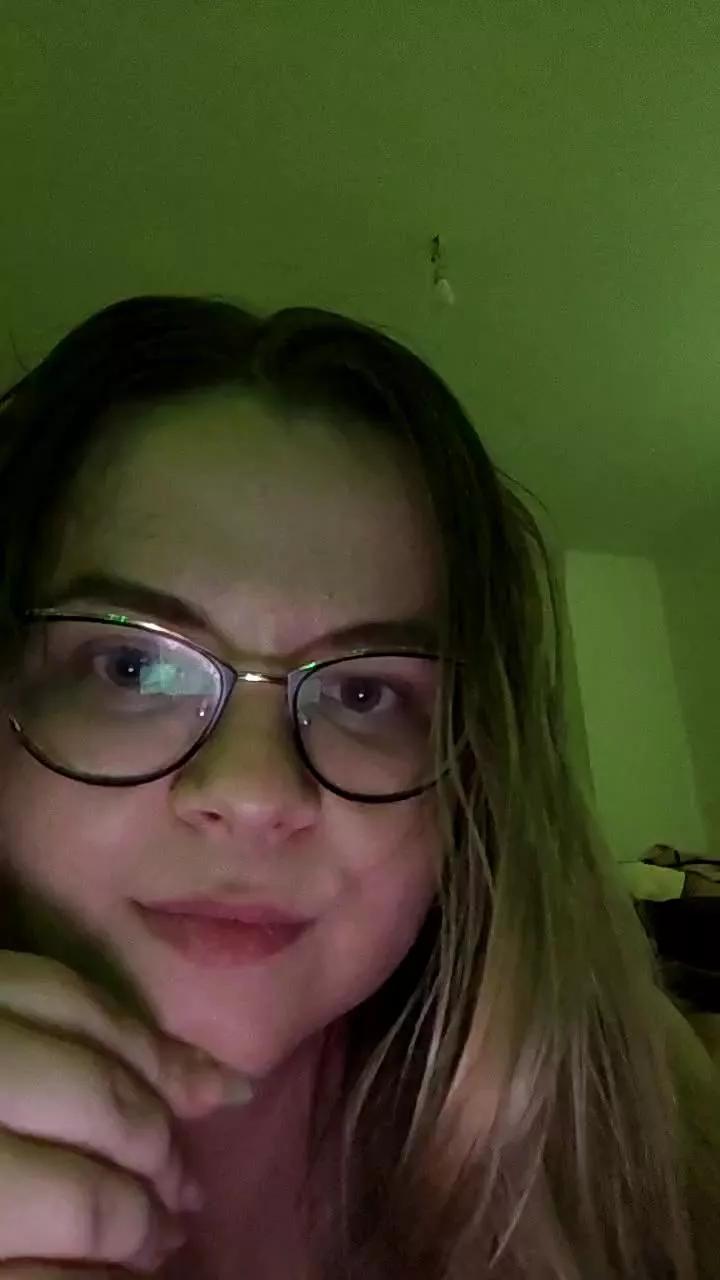 NIKIJOANA on Cam4 