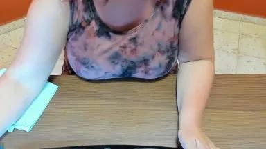 NikkiHolland1 on Cam4