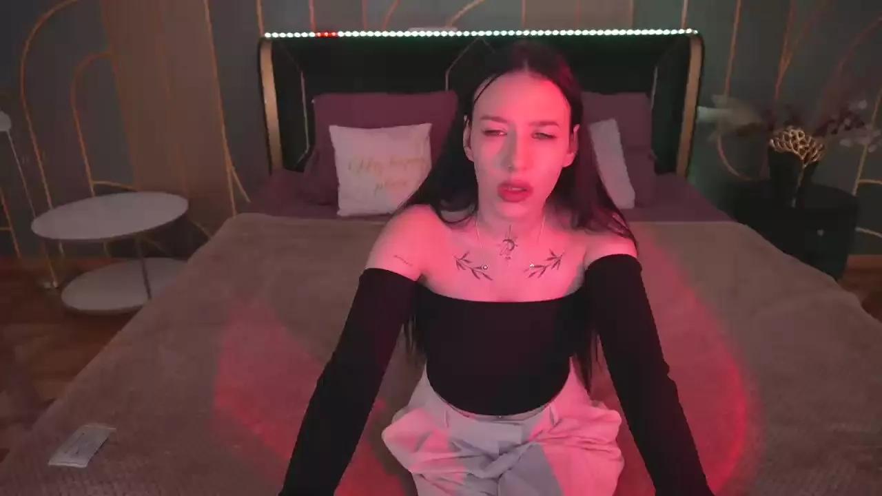 NikkiNikkis on Cam4 