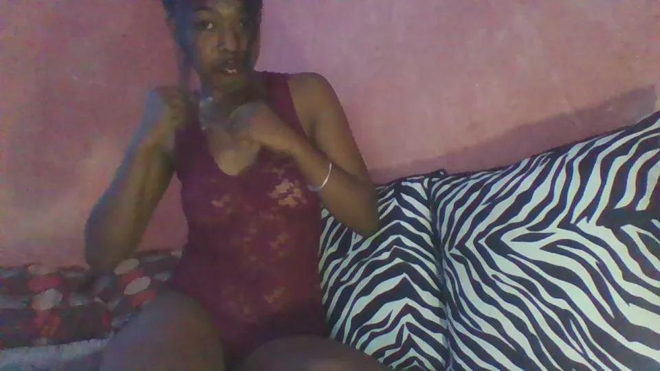 NinahML on Cam4 