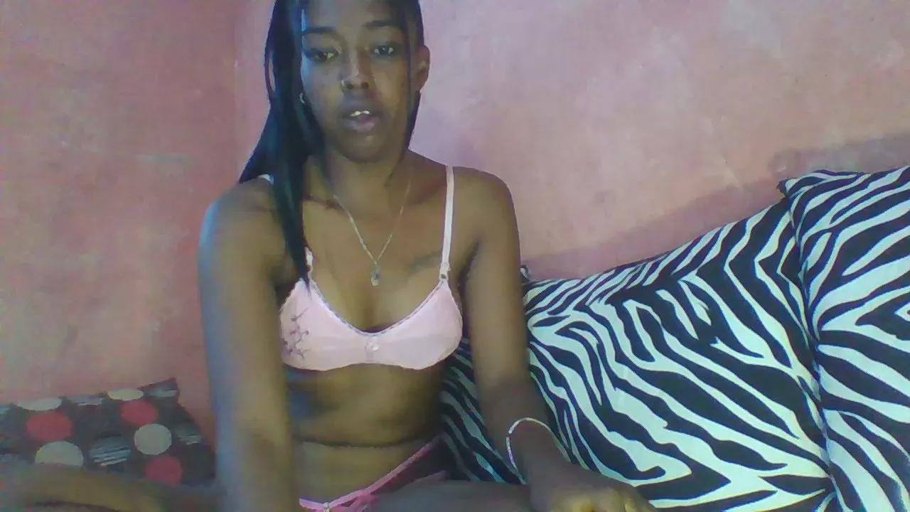NinahML on Cam4 