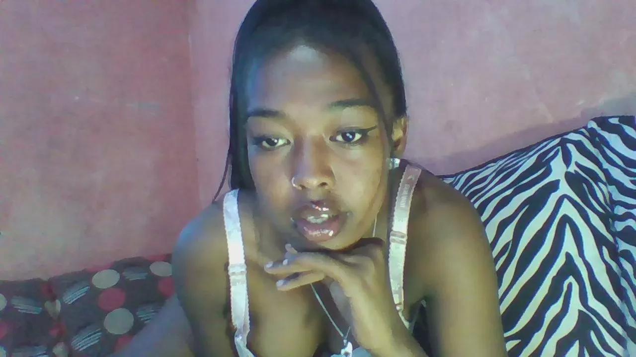 NinahML on Cam4 