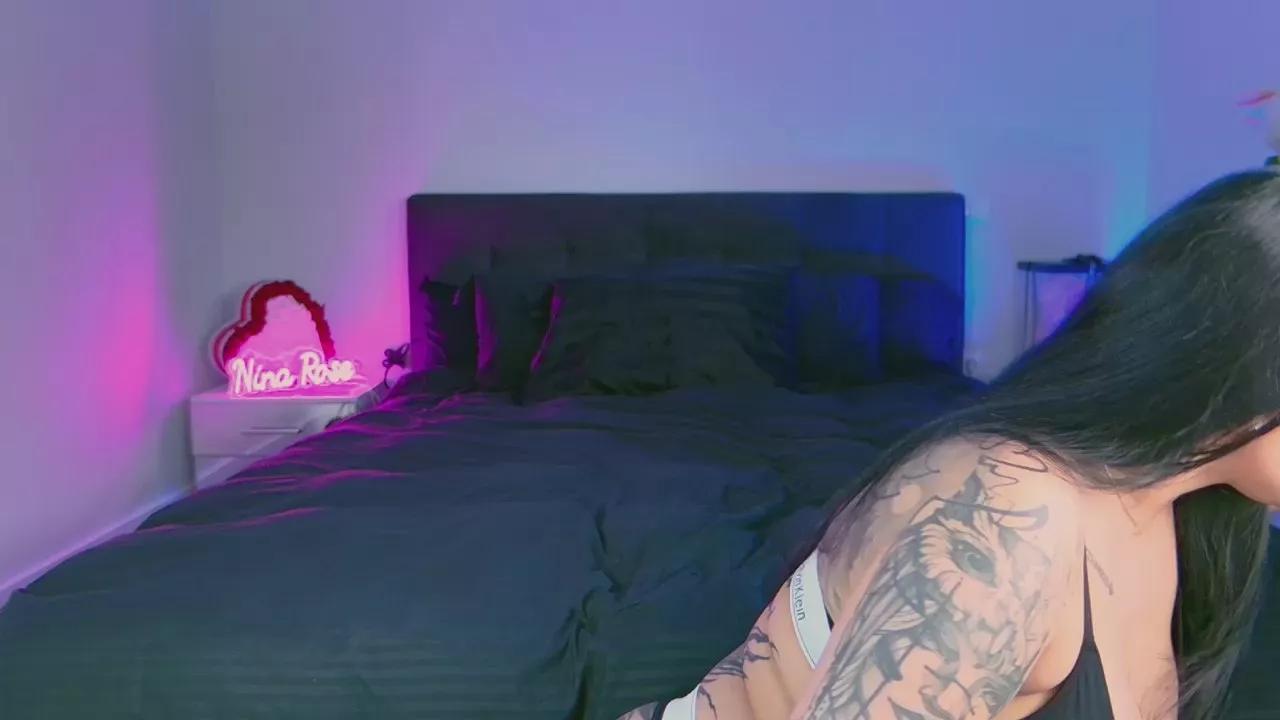 NinaRosee on Cam4 