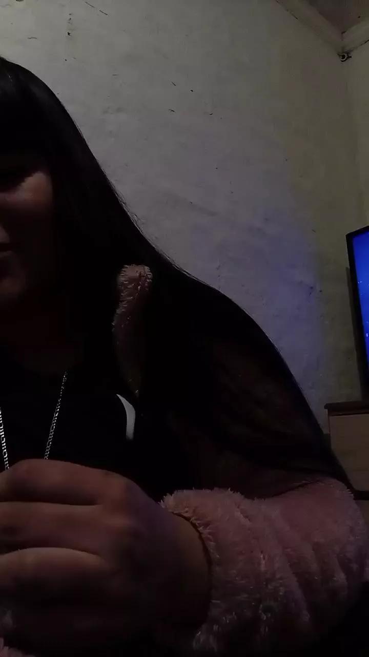 nooocllama on Cam4 