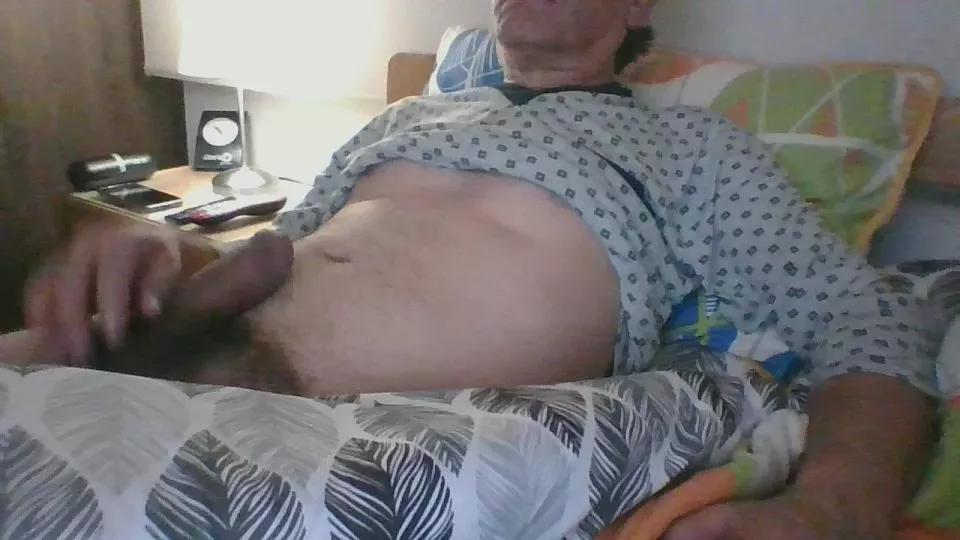 ocorrea1 on Cam4 