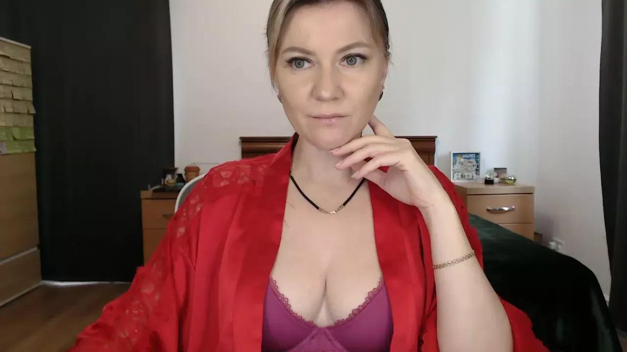 ParadiseAlina on Cam4 