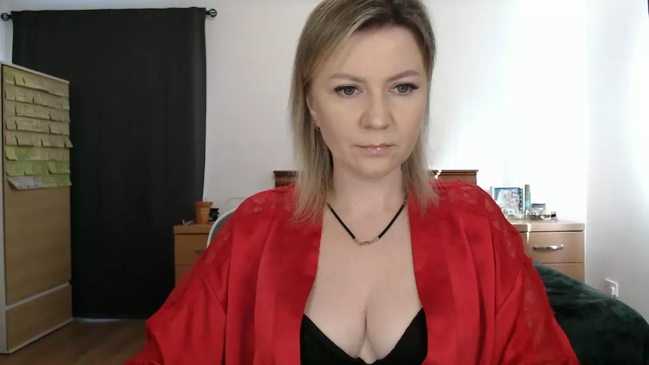 ParadiseAlina on Cam4 