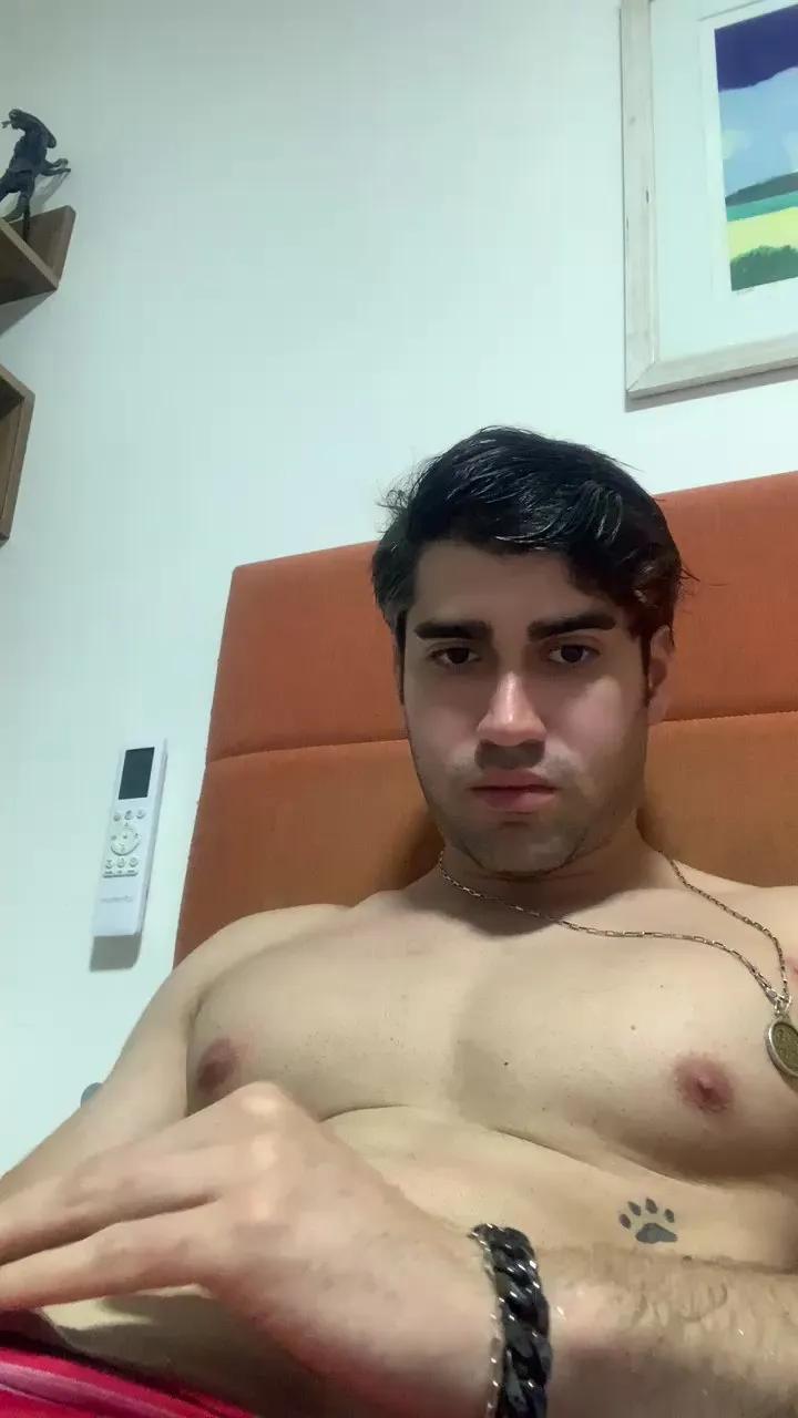 Peitoralgostos on Cam4