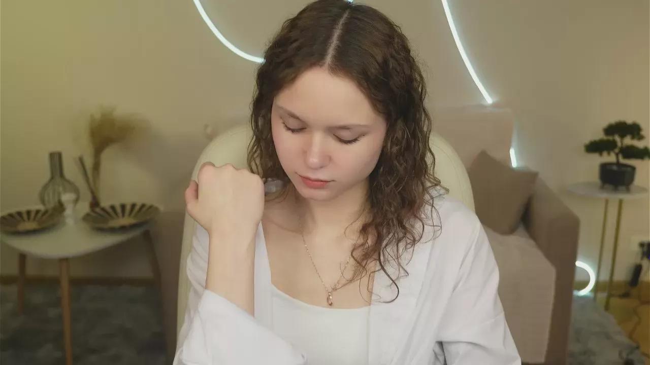 PollyFurr on Cam4 