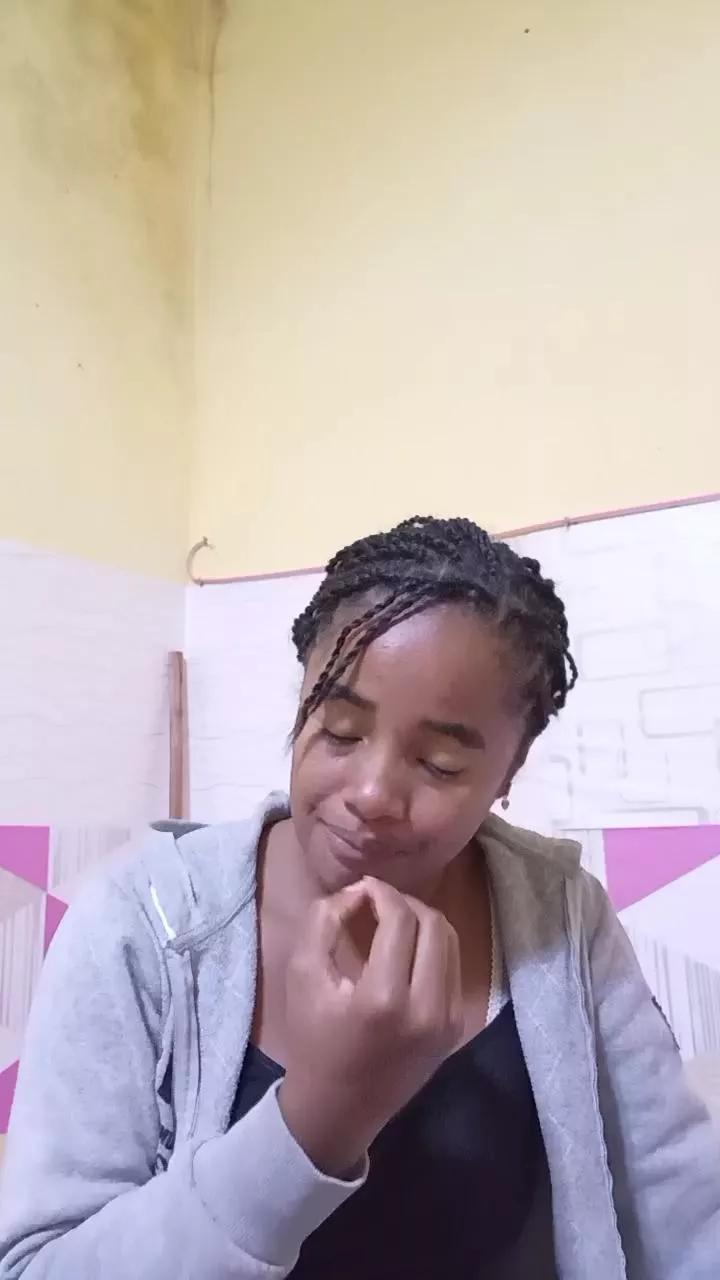 prisca92 on Cam4 