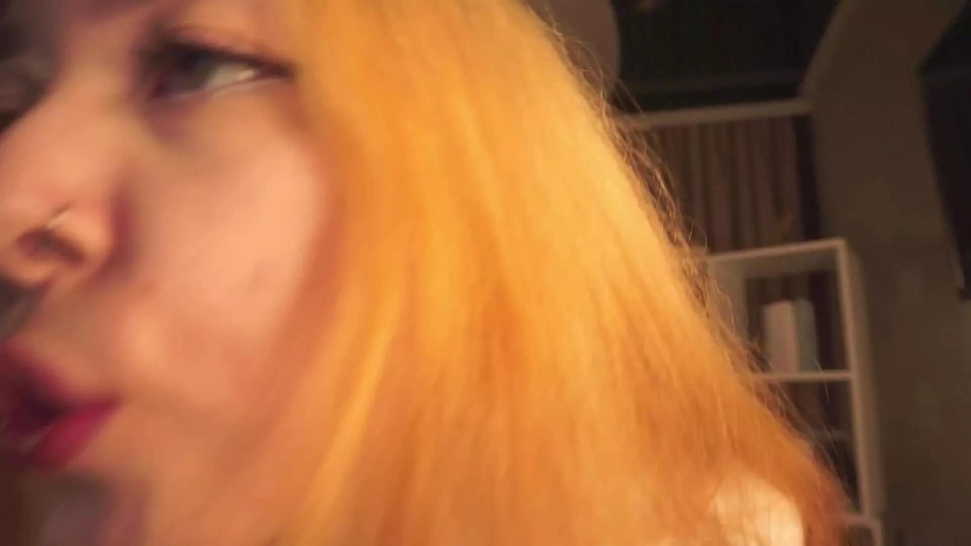 Pussy_Pikmi on Cam4 