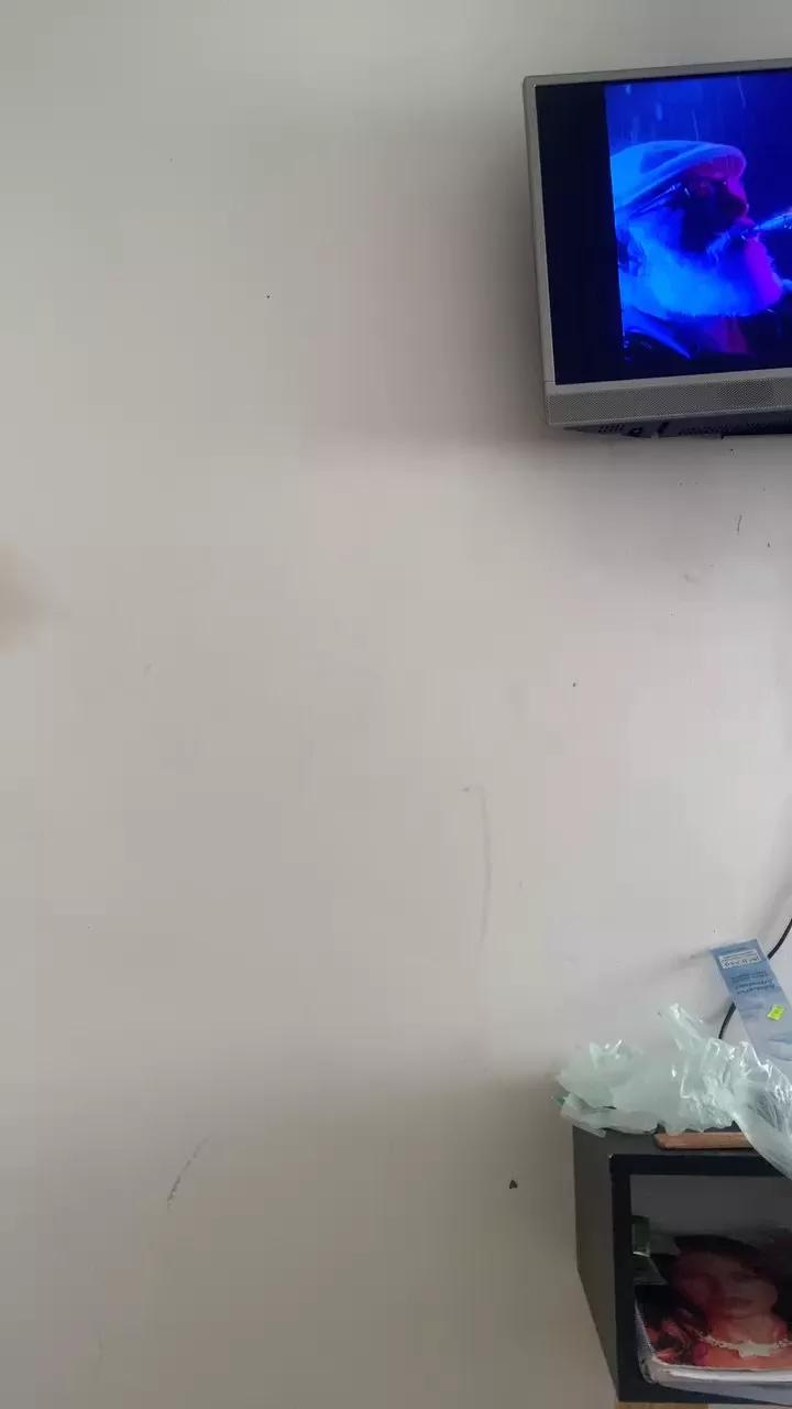 Queeen00 on Cam4 