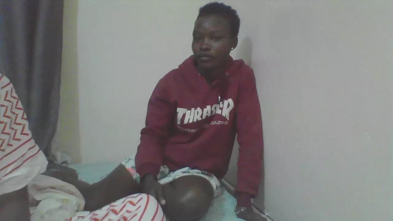 Queen_grashia on Cam4 