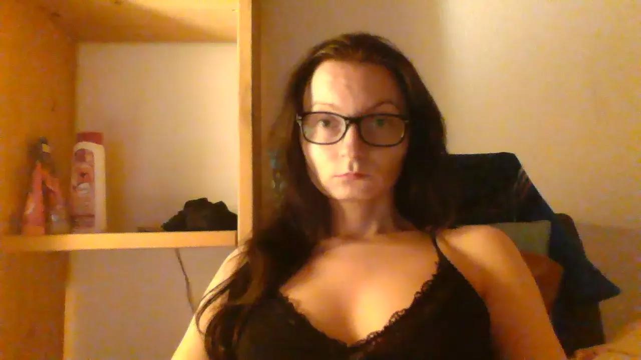 QueenDiva30 on Cam4 